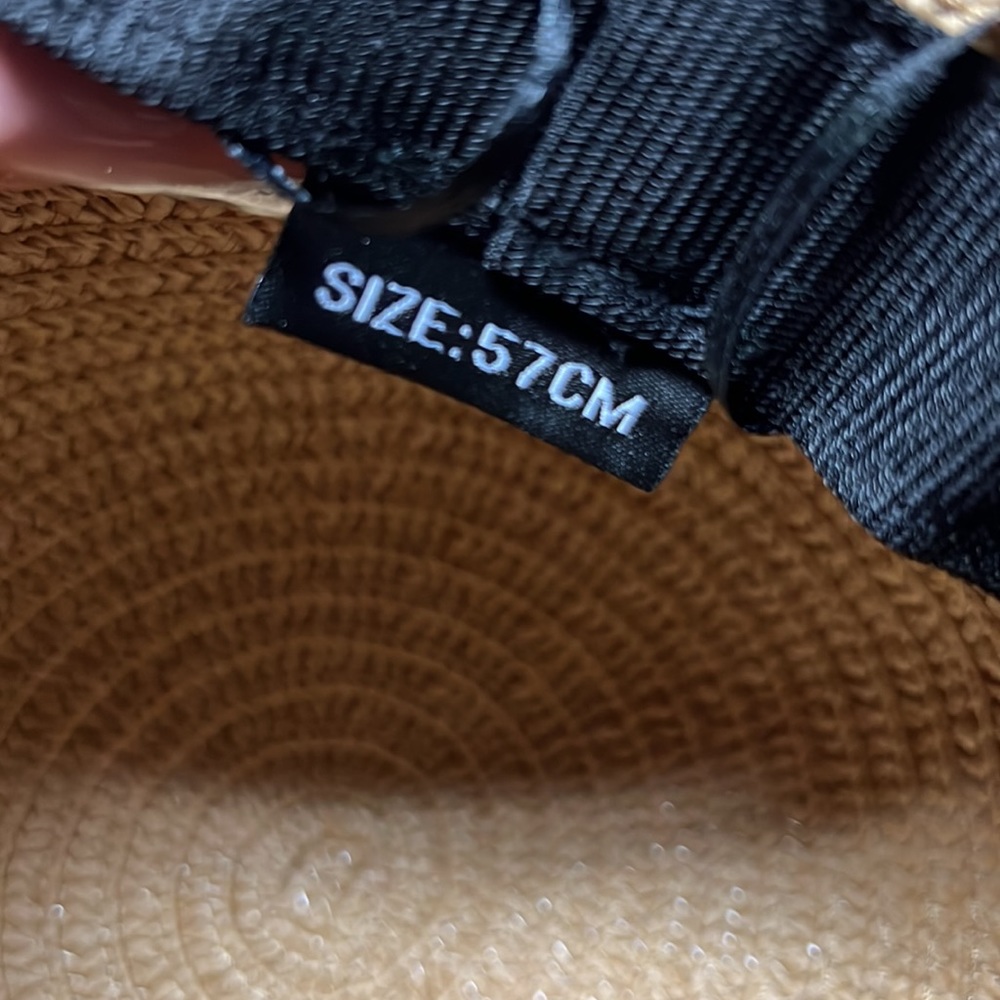 Beach Hat - Picture 3 of 3